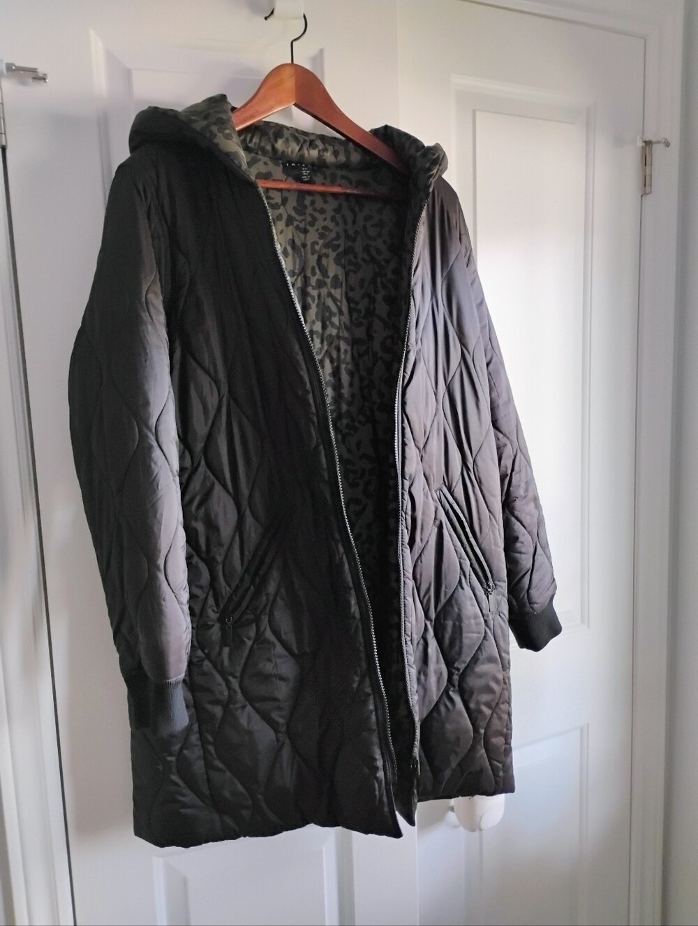 Tribal Ladies Quilted Hooded Puffer Jacket  Black With Reversible Leopard Print